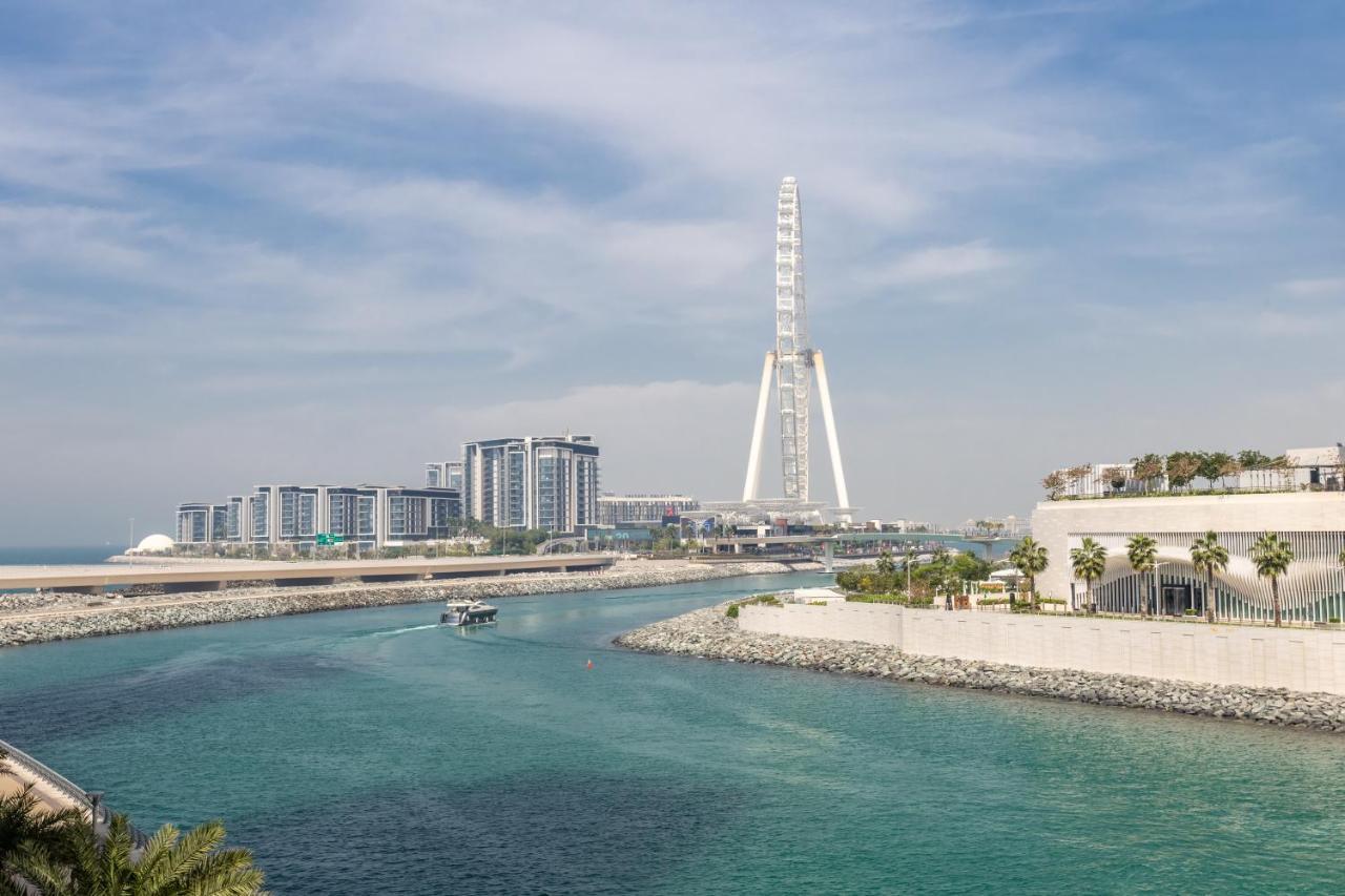 Waves Holiday Home - Waterfront Apartment With Breathtaking Sea Views ดูไบ ภายนอก รูปภาพ
